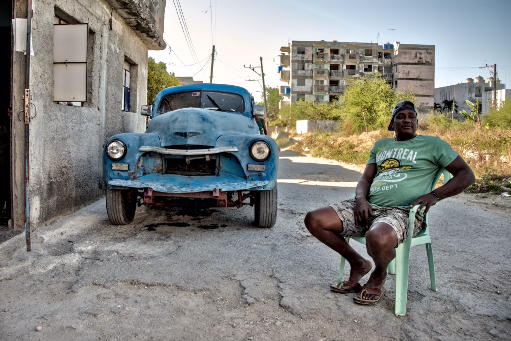 S/T – Cuba ¡hay que empujar!